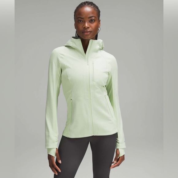 NWT LULULEMON *REPELSHELL CROSS CHILL JACKET - Picture 2 of 11